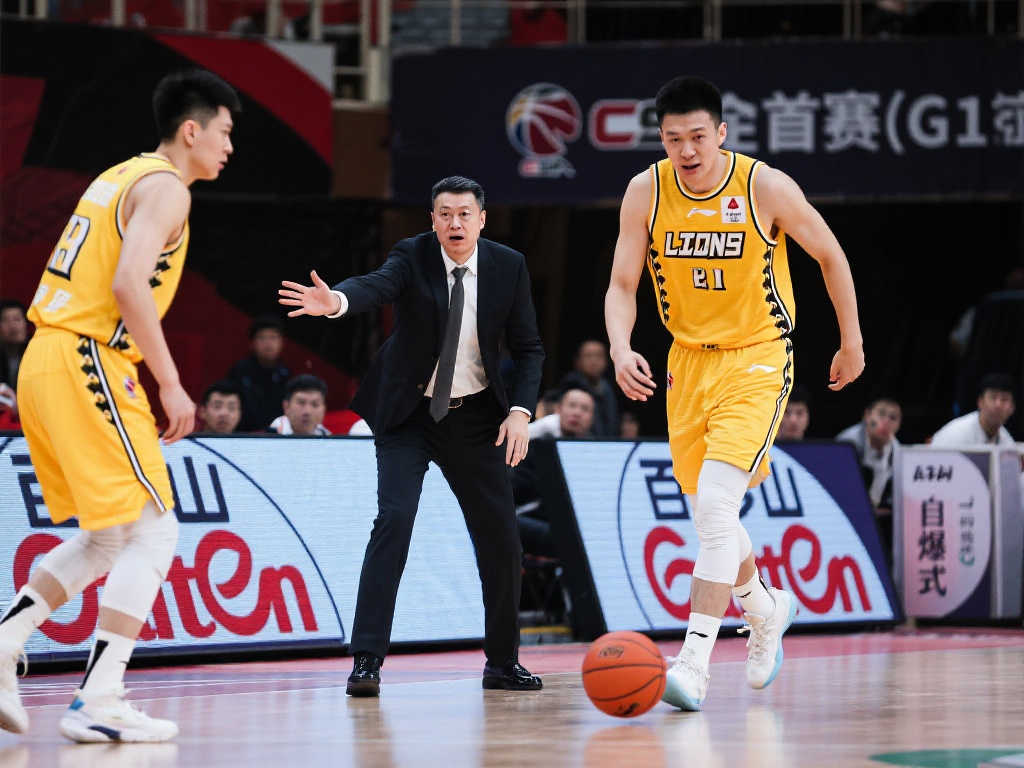 刻的沉着冷 刻的沉着冷