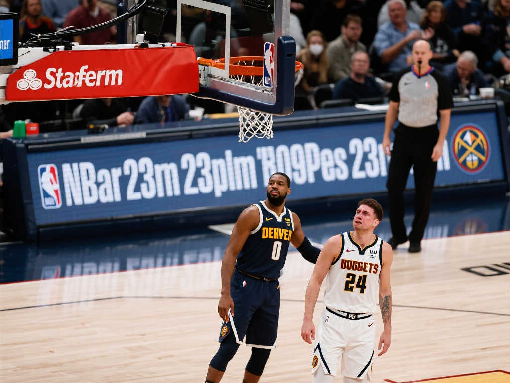 合十分默契 合十分默契